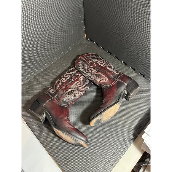 Lucchese Mens Cherry Red Dark Cowboy Western Design Leather Boots Size 11.5 B - Picture 4 of 8